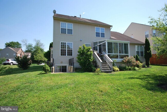 Building Photo - 2205 Manor Spring Terrace