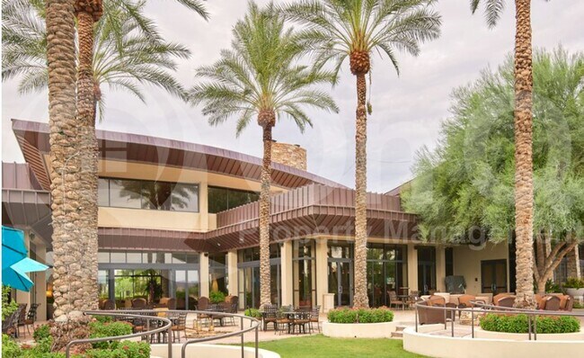 Building Photo - 12728 W Desert Vista Trail