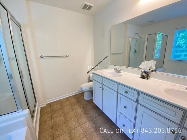 Building Photo - 3611 Franklin Tower Dr