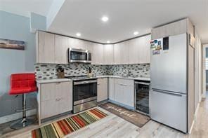 Building Photo - 1901 N Andrews Ave