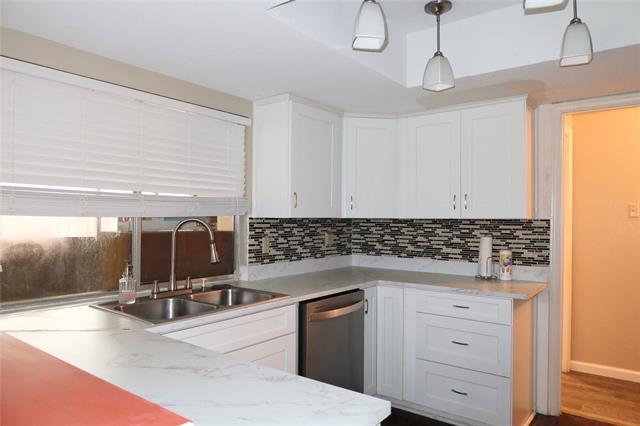 Building Photo - 113 S Spring Creek Dr