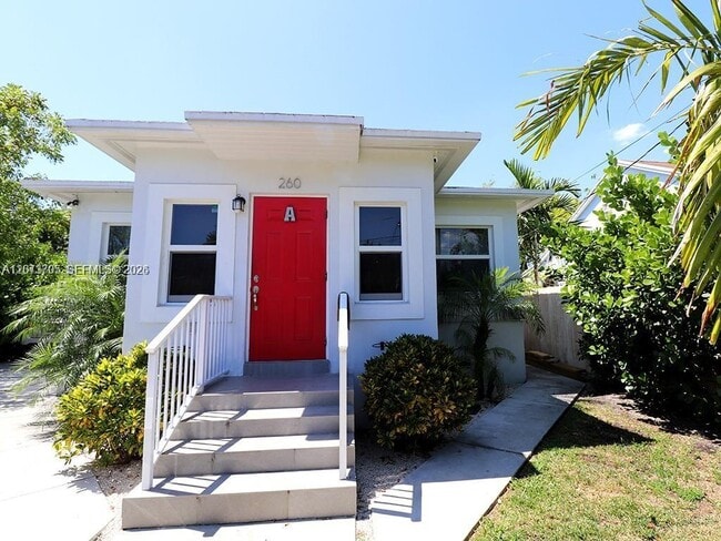 Building Photo - 260 NW 40th St