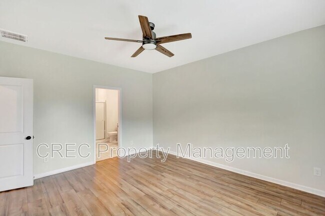 Building Photo - 494 Spanish Wells Rd