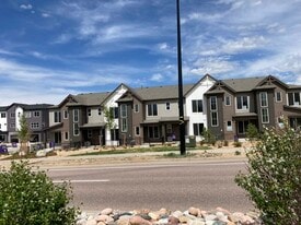 Building Photo - 404 Millwall Cir