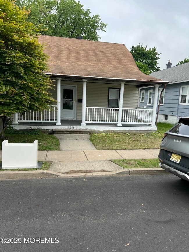 Primary Photo - 105 Poplar Ave
