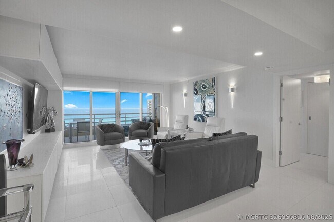 Building Photo - 4101 N Ocean Blvd
