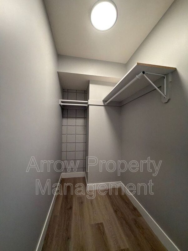 Building Photo - 877 N 26th St