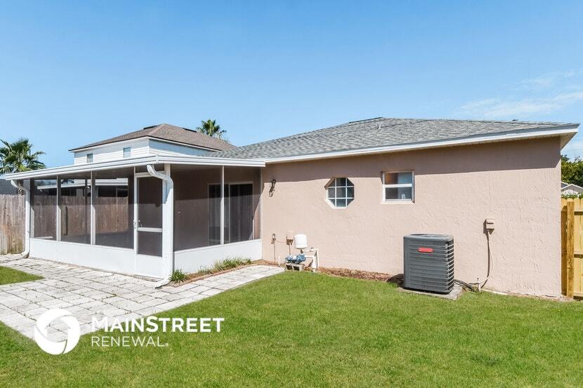 Building Photo - 7360 Lawn Tennis Ln