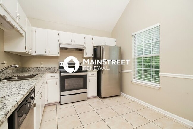Building Photo - 3 Bedroom Pet-Friendly Home in Antioch, TN with Main Street Renewal