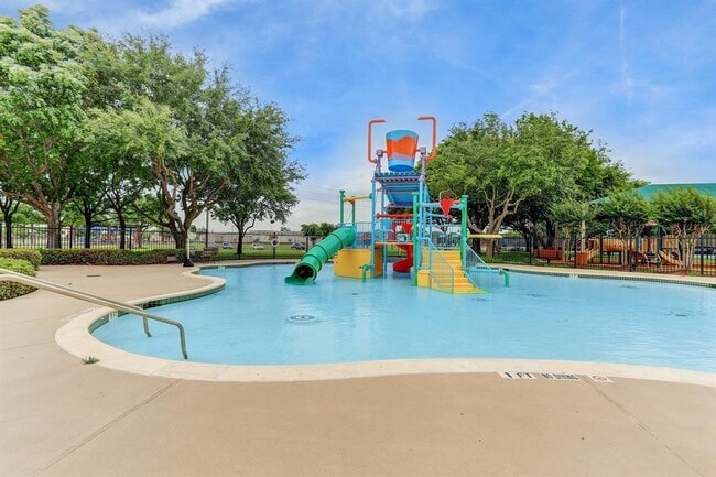 Building Photo - 1707 Magnolia Lake Ln