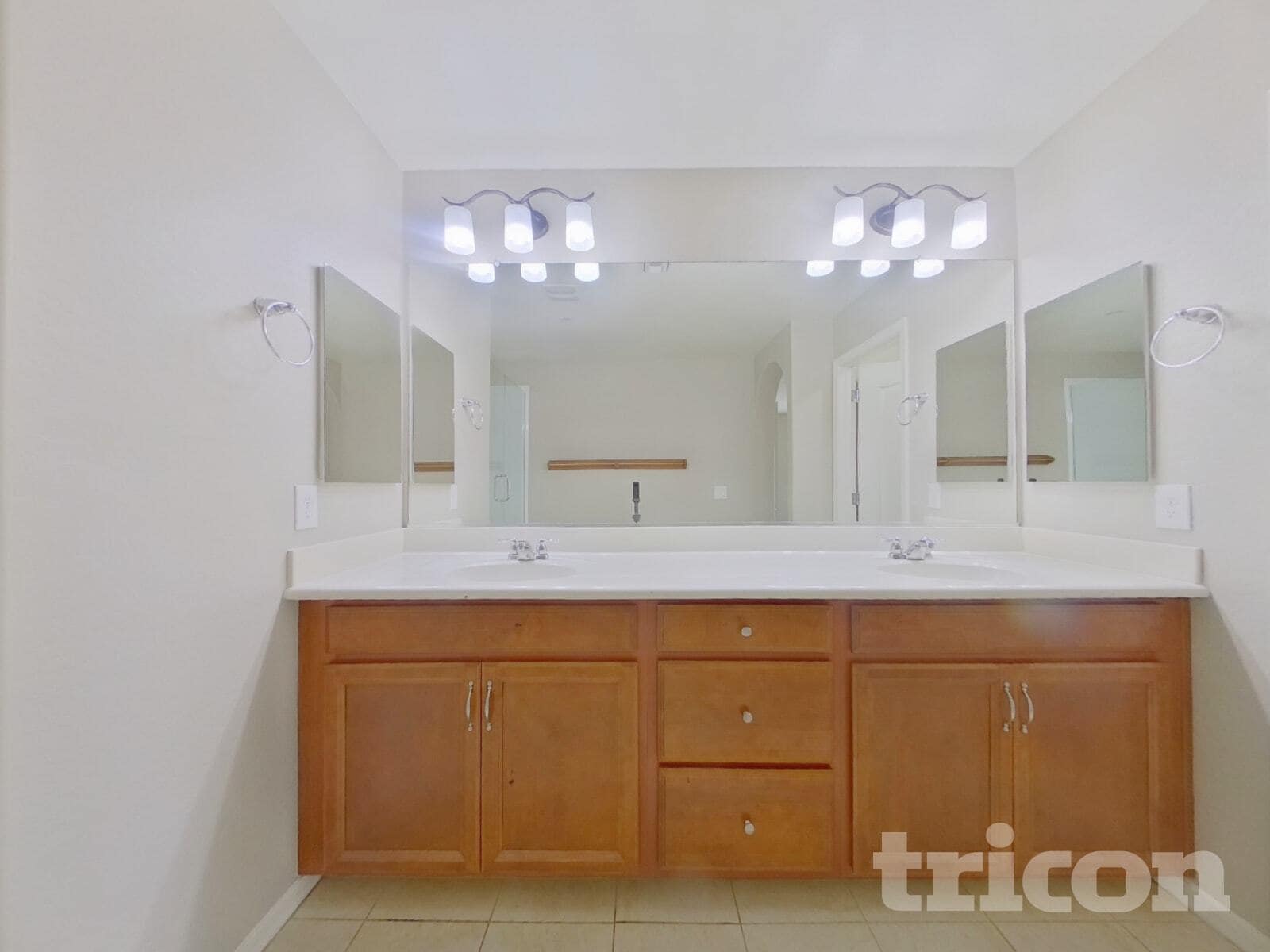 Building Photo - 12509 W Via Dona Rd