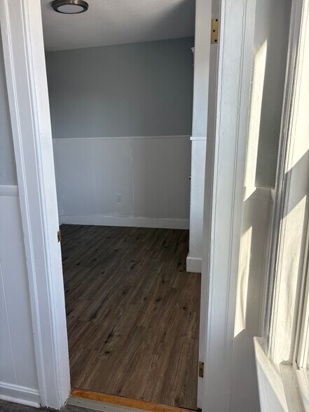 Building Photo - 7 Dartmouth St