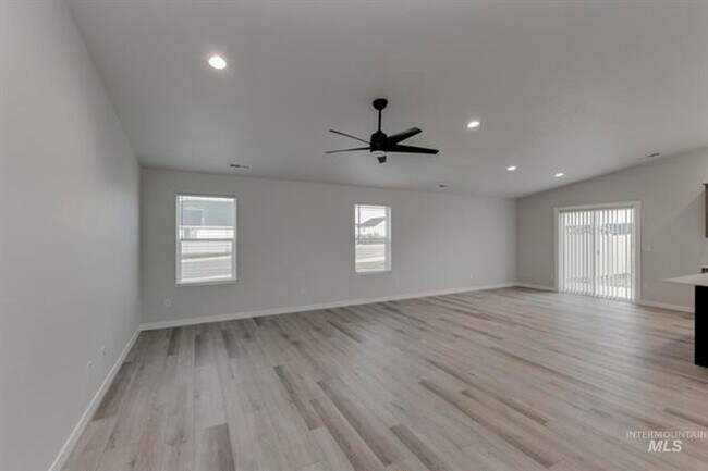 Building Photo - Brand New 4 Bedroom 2 Bathroom Home in South Meridian