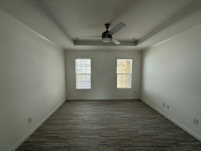Building Photo - 3515 Campari Dr
