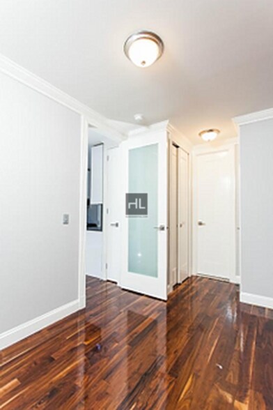 Building Photo - East 50th Street