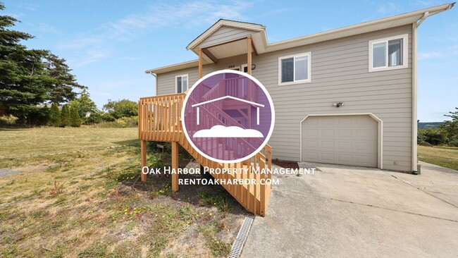 Primary Photo - 2 Bed 2 Bath - Penn Cove - Small Dog - Vie...