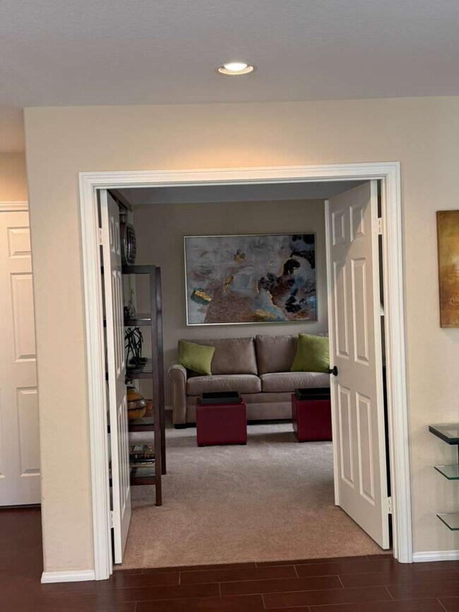 Building Photo - 11816 Caminito Corriente