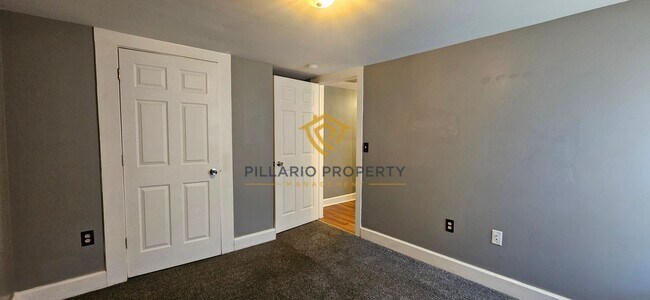 Building Photo - 44-46 S Ewing St