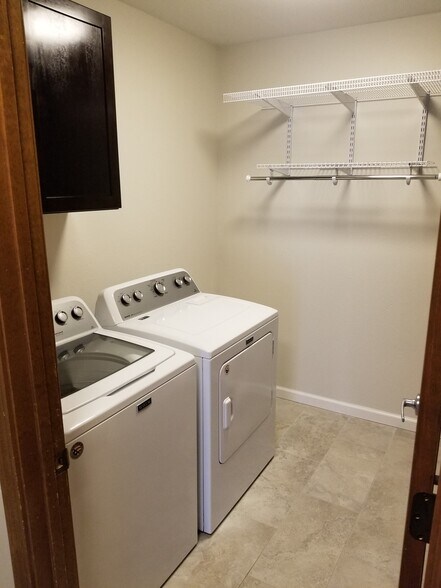 Washer and Dryer - 6730 Worth Ave