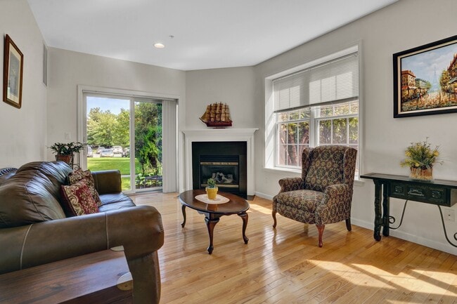 Building Photo - 1309 Half Moon Bay Dr