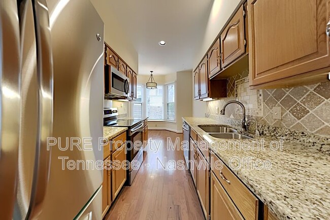 Building Photo - 344 Ardsley Pl