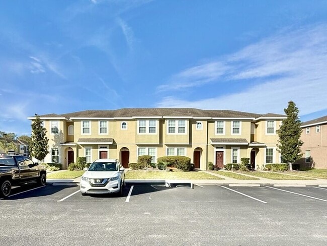 Building Photo - 7031 White Treetop Pl