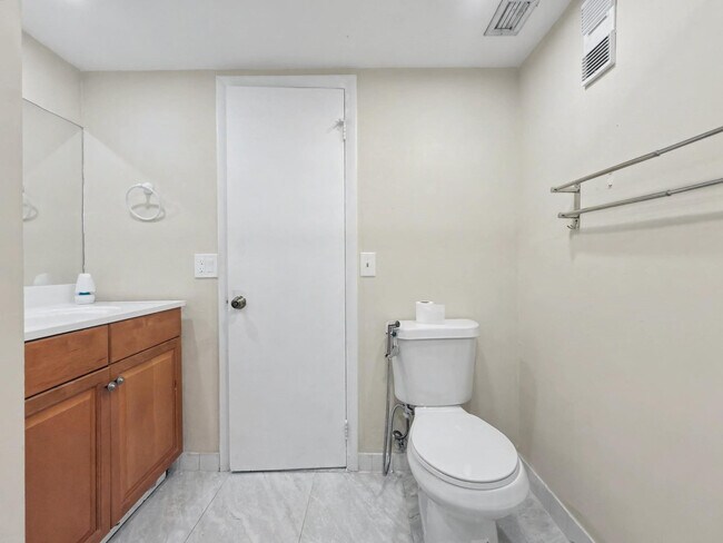 Building Photo - 8401 SW 107th Ave