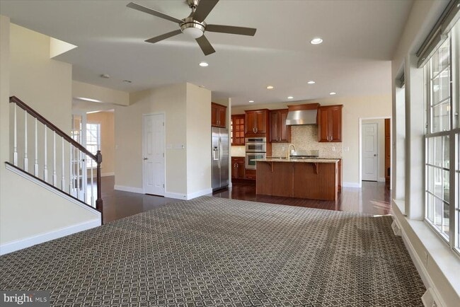Building Photo - 978 Powder Horn Dr