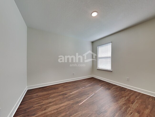 Building Photo - 12330 Paperbark Pl