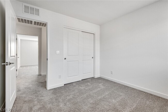 Building Photo - 10728 Rhinehill Ave