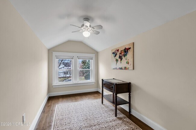 Building Photo - 524 Fisk Ave