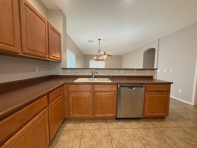 Building Photo - 2513 W Woburn Ln