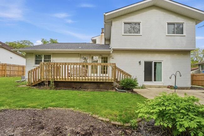 Building Photo - 4452 Burgundy Pl