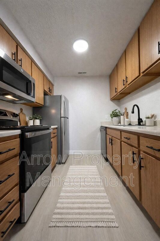 Building Photo - 2380 N 44th St