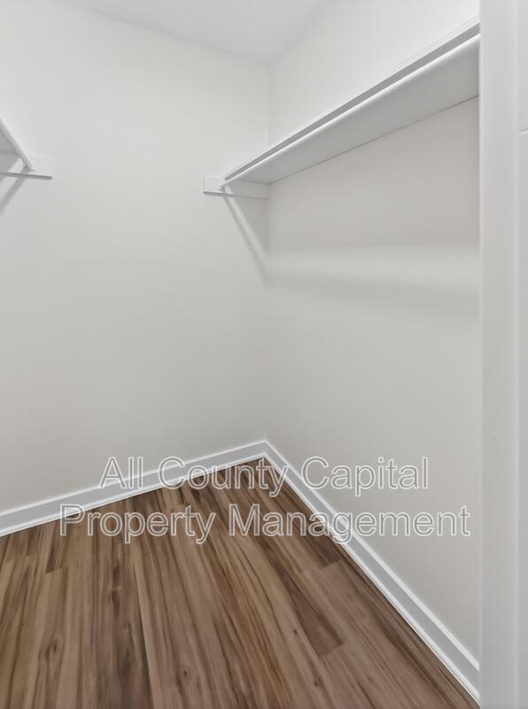 Building Photo - 3432 Willowrun Dr