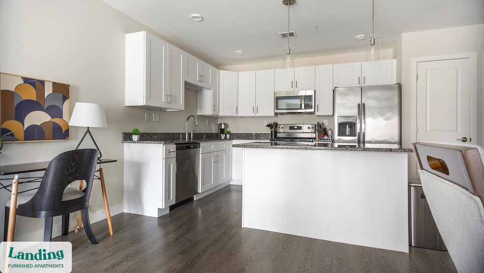 Building Photo - 2 Trl Run