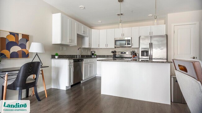 Building Photo - 2 Trl Run