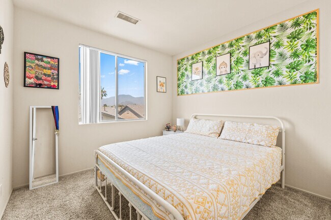 Building Photo - 81225 Avenida Garcia