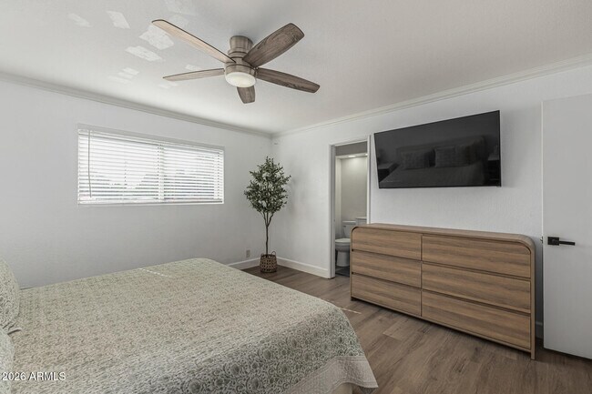 Building Photo - 641 N Dawn Cir