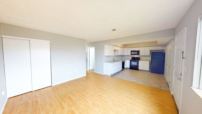 Building Photo - 3140 Walden Pl