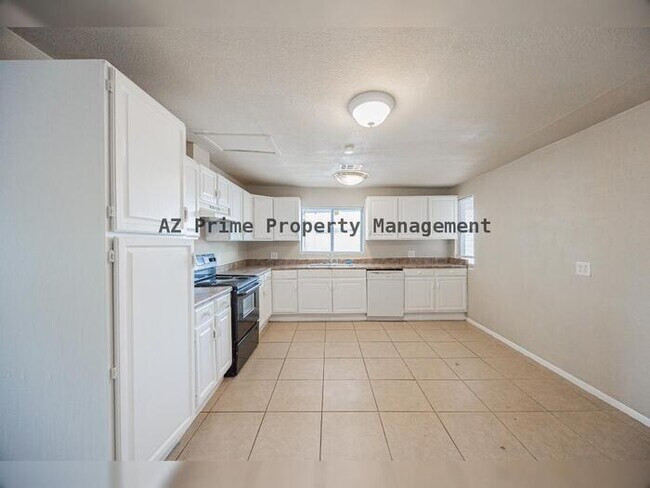 Building Photo - 2062 E Nancy Ln