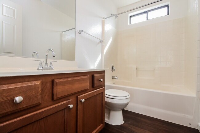 Building Photo - 2233 E 27th Ave