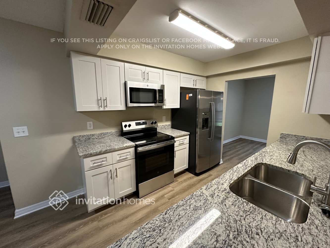 Building Photo - 608 Valley Hill Dr