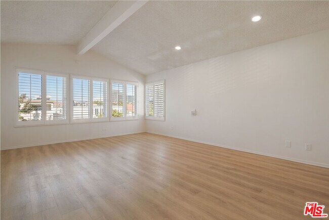 Building Photo - 1134 23rd St