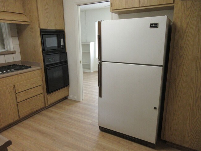 Building Photo - Duggan Property Management, Inc Presents -North Hills (4 bed, 2 bath)