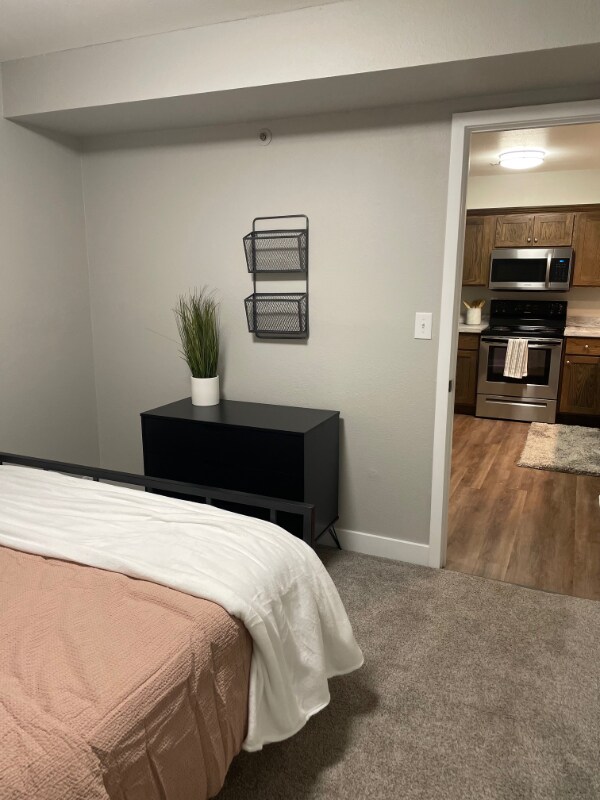 Building Photo - 1086 Mace Rd