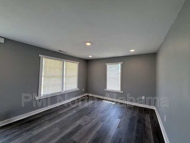 Building Photo - 23391 Mooresville Rd