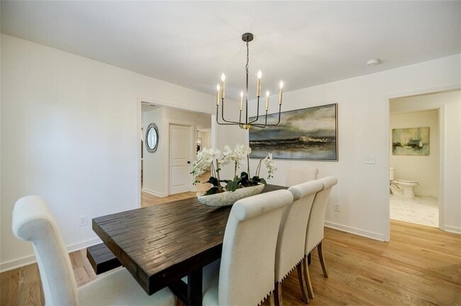 Building Photo - 3154 N Druid Hills Rd