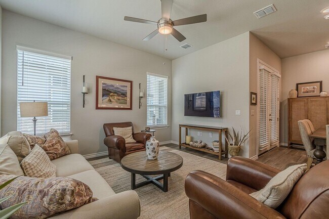 Building Photo - 138 Harborside Dr