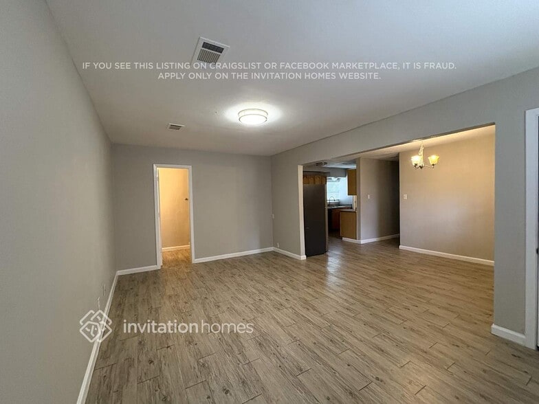 Building Photo - 102 Whitham St